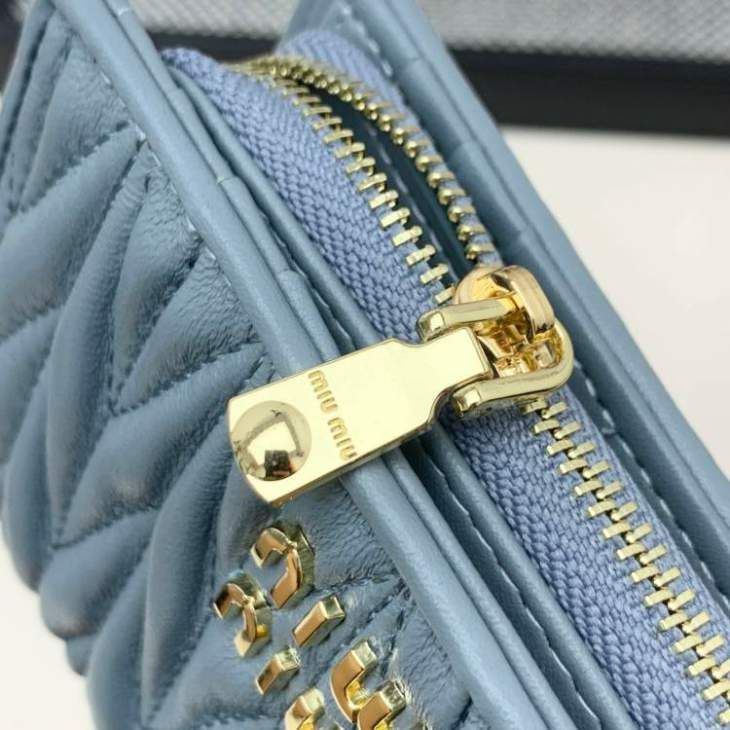 Picture of Miu Miu Wallets _SKUfw184985978fw